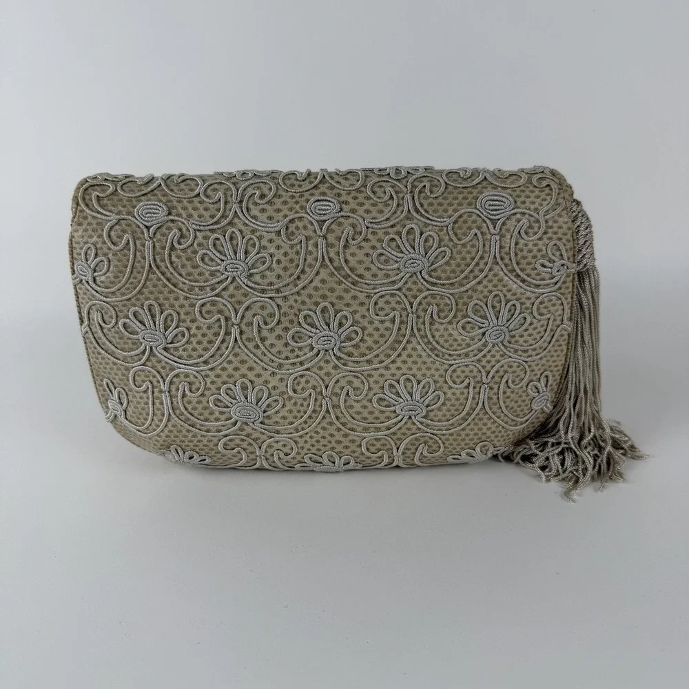Vintage Judith Leiber Clutch Bag Womens Beige Reptile Leather Chain Tassel Italy